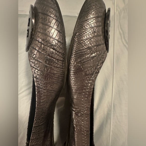 Tory Burch Reva flats size 10 - Picture 3 of 8